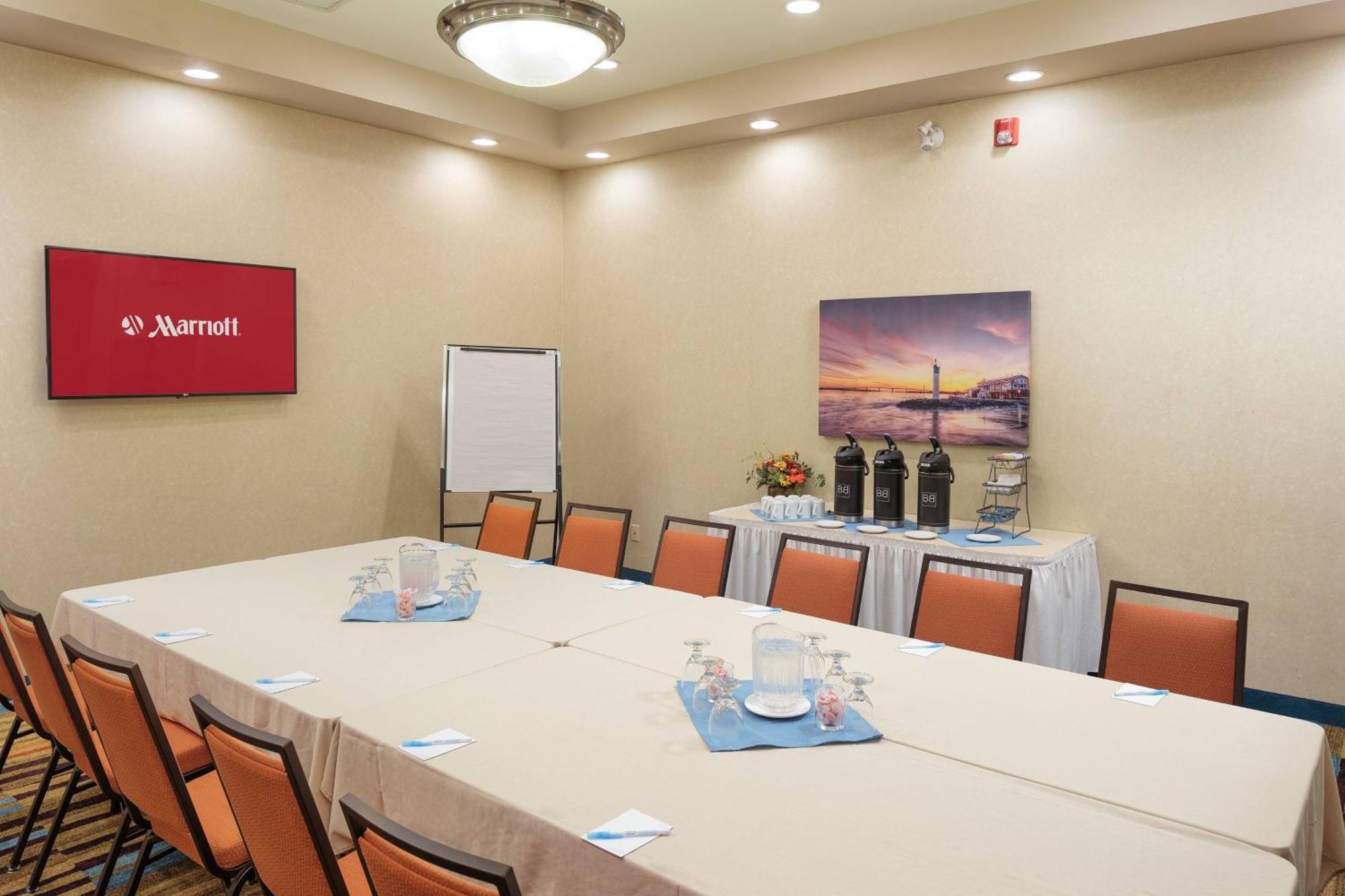 Fairfield Inn & Suites By Marriott Бельвиль Экстерьер фото