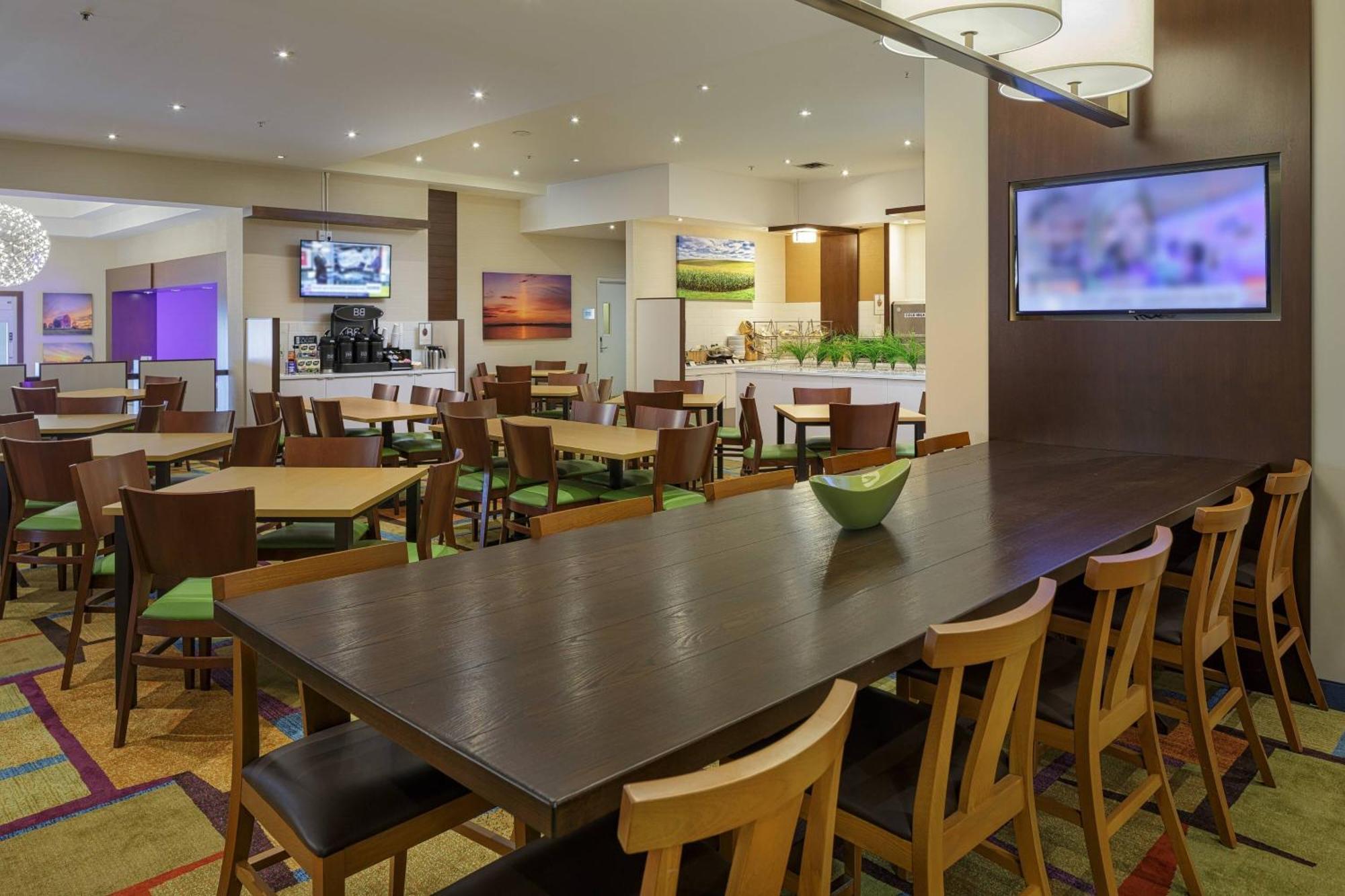 Fairfield Inn & Suites By Marriott Бельвиль Экстерьер фото